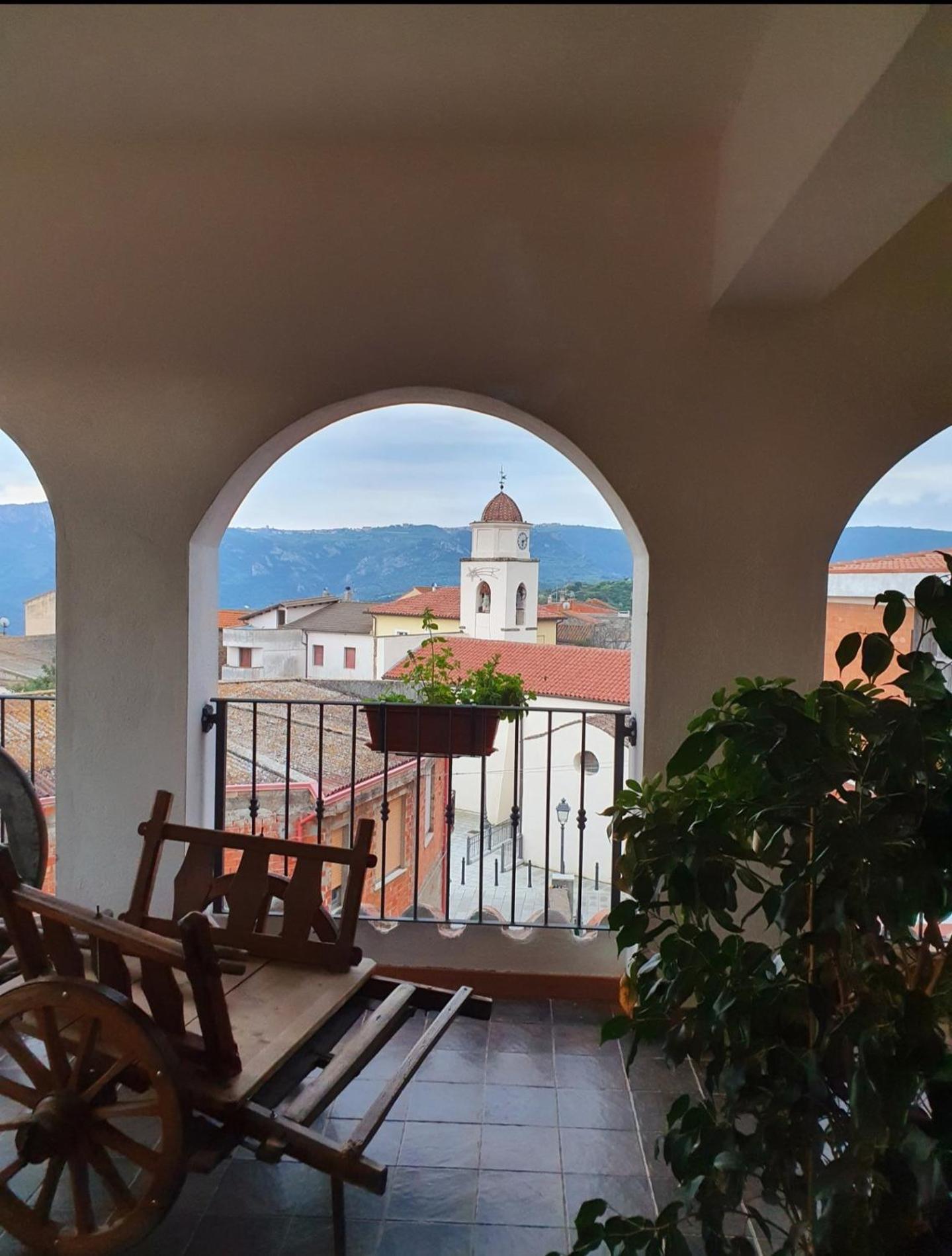 Bed and Breakfast Su Carreri Armungia Екстер'єр фото