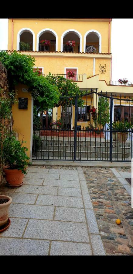 Bed and Breakfast Su Carreri Armungia Екстер'єр фото
